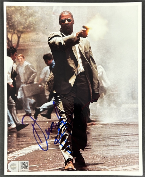 Denzel Washington Signed 8" x 10" Man on Fire Photograph (SWAU Holo)