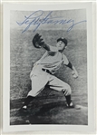 Yankees Lefty Gomez Signed Vintage 3.5 x 5 Photo (Beckett/BAS)