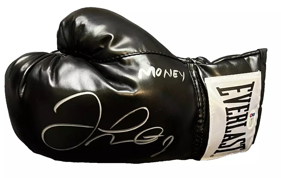Floyd Mayweather Jr. Signed Everlast Boxing Glove (Beckett/BAS Witnessed)
