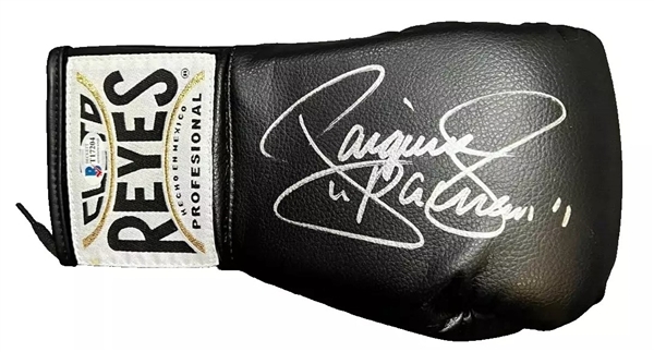 Manny Pacquiao Signed Everlast Boxing Glove (Beckett/BAS)