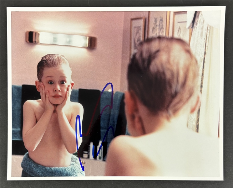 Macaulay Culkin Signed 8" x 10" Home Alone Photo (JSA LOA)