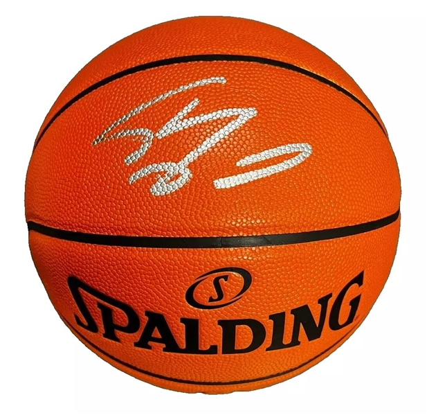 Shaquille ONeal Signed Spalding Basketball (Beckett/BAS Witnessed) 