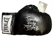 Buster Douglas Signed Everlast Boxing Glove (JSA Witnessed)