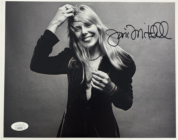 Joni Mitchell Signed 8" x 10" Photo (JSA)