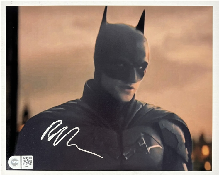 Robert Pattinson Signed 8" x 10" Batman Photograph (SWAU Holo)