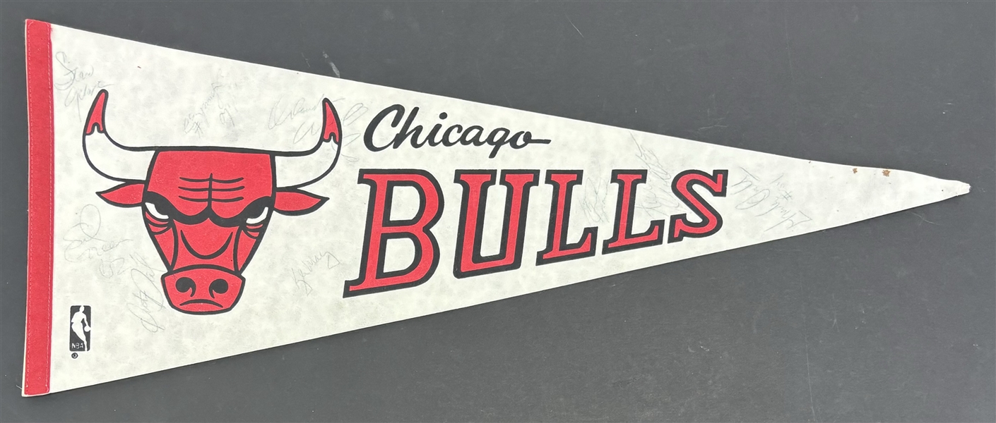 1985-86 Chicago Bulls Multi-Signed Pennant with Jordan, Oakley & More! (10 Sigs) (Beckett/BAS LOA)