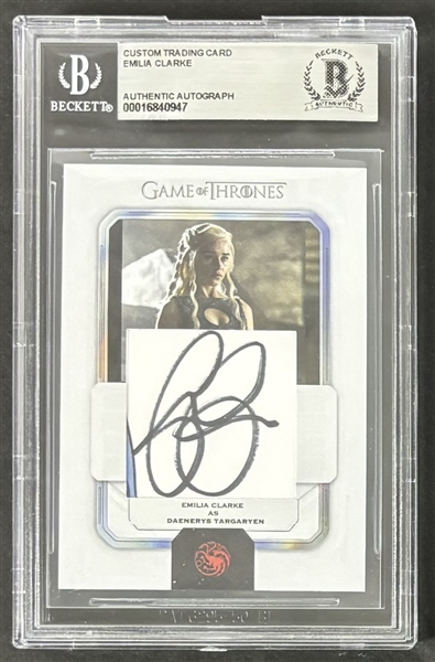 Game of Thrones: Emilia Clarke Signed "Daenerys Targaryen" Trading Card (Beckett/BAS Encapsulated)