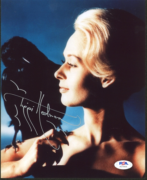 Tippi Hedren Signed 8” x 10” "The Birds" Photo (PSA/DNA COA)