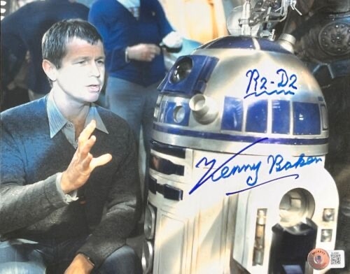 Star Wars: Kenny Baker Signed 8" x 10" Photo (Beckett/BAS)