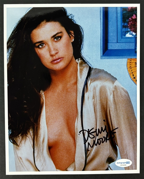 Demi Moore Signed 8" x 10" Color Photo (ACOA)