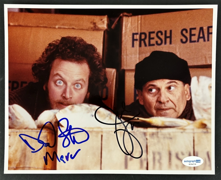 Daniel Stern & Joe Pesci Signed 8" x 10" Color Photo (ACOA)