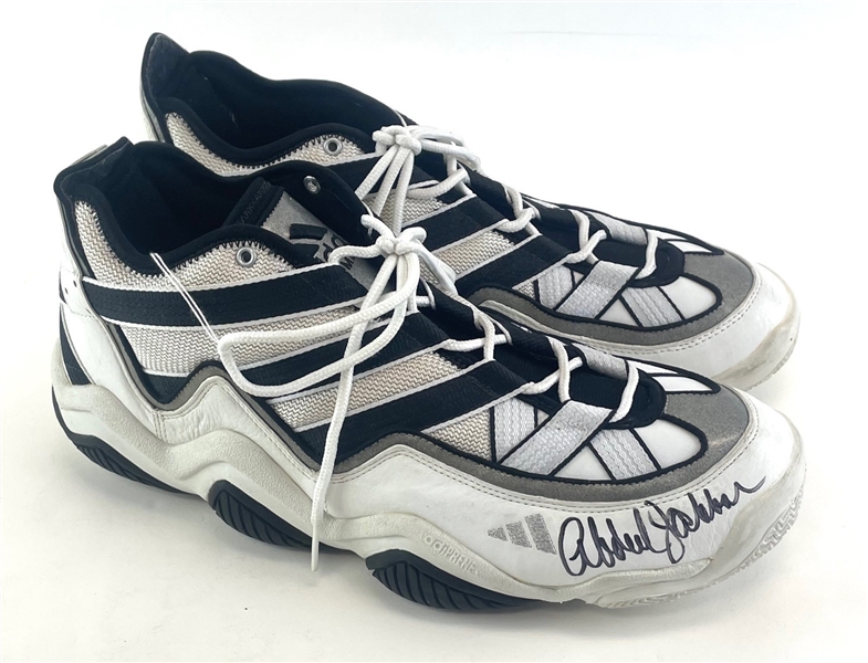 Kareem Abdul-Jabbar Signed & Worn Kobe Bryant 1996-97 Rookie Model Shoes