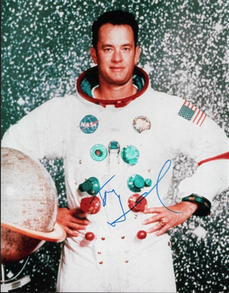 Tom Hanks Signed 11" x 14" "Apollo 13" Photo (Beckett/BAS)