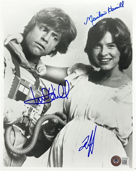 The Hamill Family: Mark Hamill, Marilou Hamill & Nathan Hamill Signed 8" x 10" Photo (Beckett/BAS LOA)