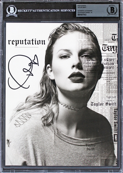 Taylor Swift Signed 8" x 10" Photo w/ Gem Mint 10 Auto! (Beckett/BAS Encapsulated)