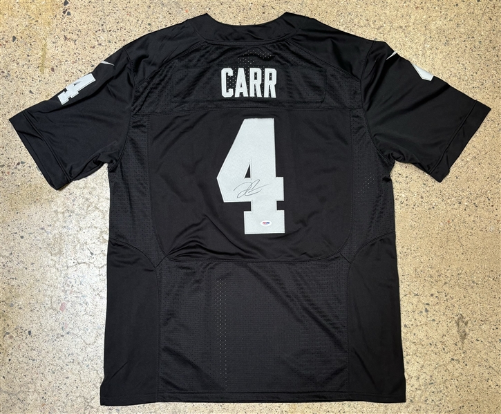 Derek Carr Signed Oakland Raiders Jersey (PSA/DNA)