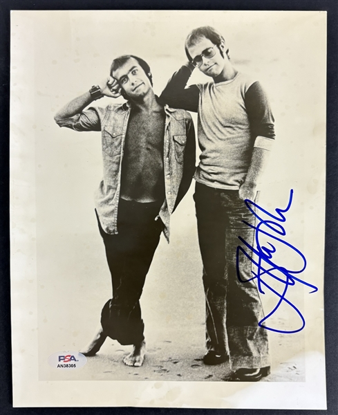 Elton John Signed 8" x 10" Photo (PSA/DNA)