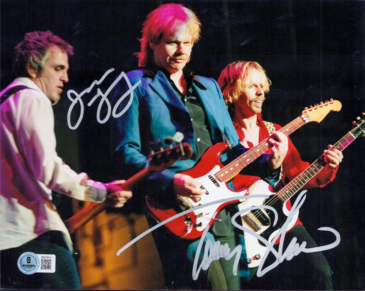 Styx: Tommy Shaw & James Young Signed 8" x 10" Photo (Beckett/BAS)