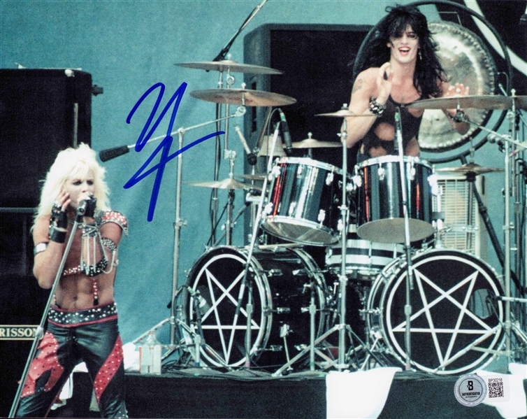 Motley Crue: Vince Neil Signed 8" x 10" Photo (Beckett/BAS)