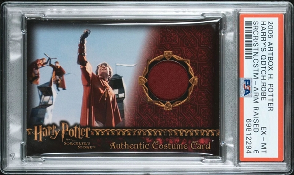 2005 Ltd. Ed.  Artbox Series 1 Harry Potter and the Sorcerers Stone Daniel Radcliffe (Harry Potter) Screen Worn Quidditch Robe (PSA Encapsulated))