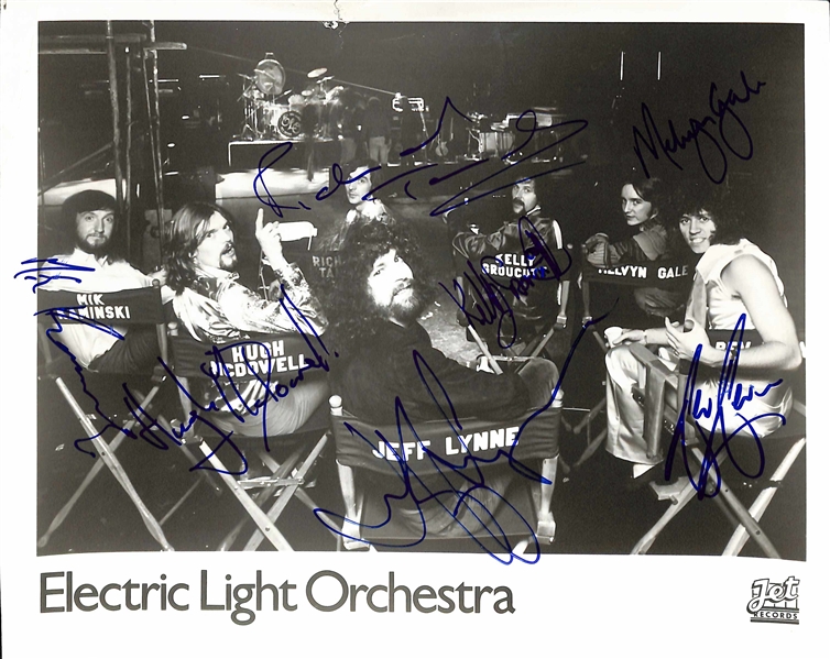 Electric Light Orchestra Vintage Full Band Signed 8" x 10" Promo Photo (C. 1976)(7 Sigs)(Beckett/BAS LOA)(Grad Collection)