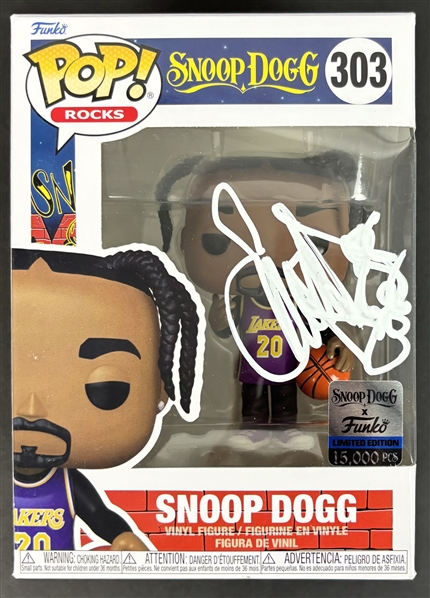 Snoop Dogg Signed Funko Pop #303 (JSA)