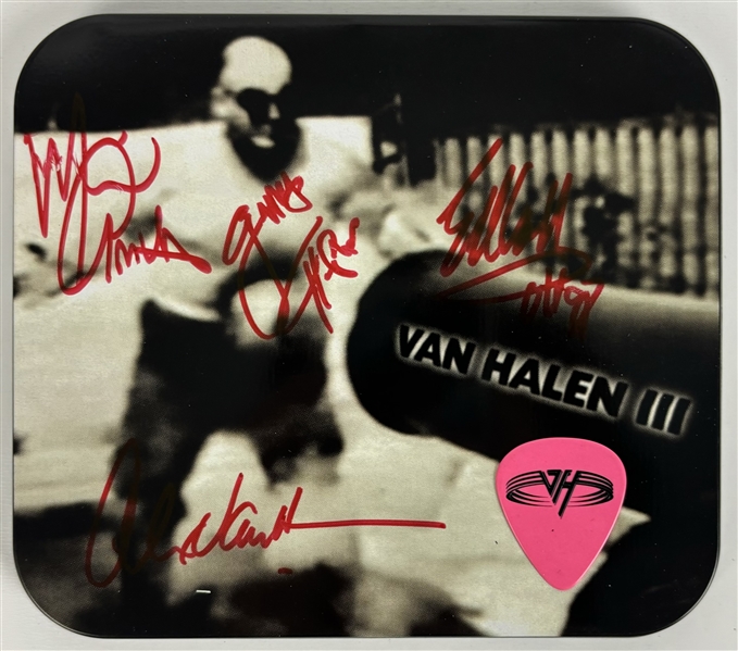 Van Halen: Group Signed CD Case (4 Sigs)(Beckett/BAS LOA)