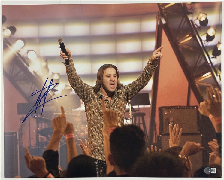 Creed: Scott Stapp Signed 16" x 20" Photograph (Beckett/BAS)