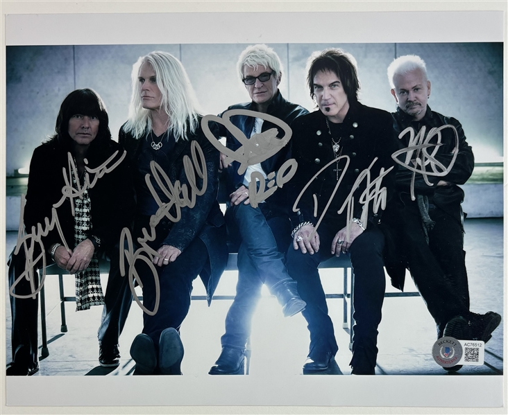 REO Speedwagon Fully Group Signed 8" x 10" Photo (5 Sigs)(Beckett/BAS LOA)