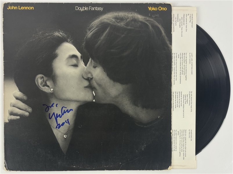 Yoko Ono Signed "Double Fantasy" Album Cover (Beckett/BAS)