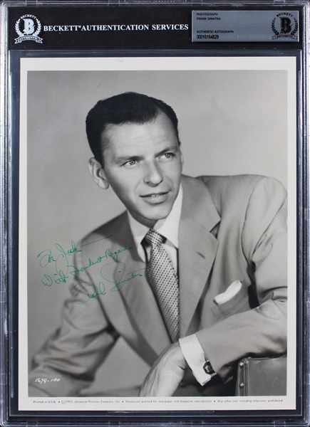 Frank Sinatra Superb Signed Vintage 8" x 10" Portrait Photograph (Beckett/BAS Encapsulated)