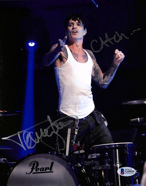 Tommy Lee Signed & Inscribed 8" x 10" Concert Photograph (Beckett/BAS)