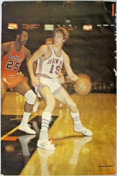 Pistol Pete Maravich Rare Signed 24" x 36" 1970 Sports Illustrated Poster (PSA/DNA & JSA)