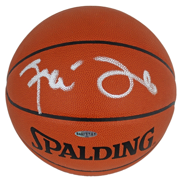 Kevin Garnett Superb Signed Spalding NBA Leather Game Model Basketball (UDA COA)