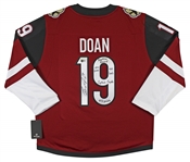 Coyotes Shane Doan Signed & 5x Inscribed Maroon Fanatics Breakaway Jersey (Beckett/BAS Witnessed)