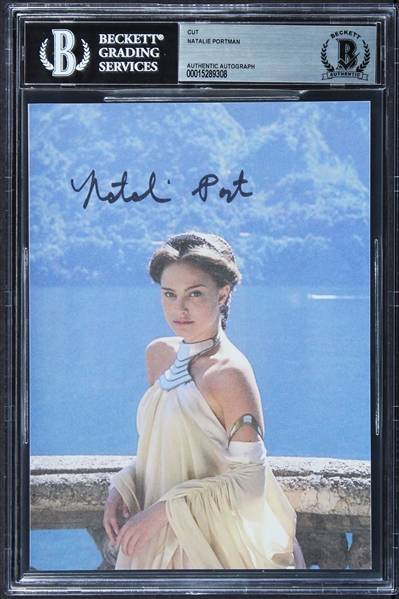 Star Wars: Natalie Portman Signed 5.25" x 7.25" Phantom Menace Print (Beckett/BAS Encapsulated)