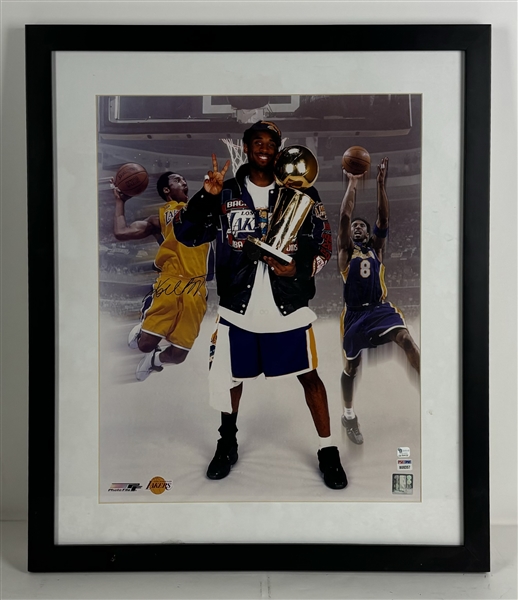 Kobe Bryant Signed 16" x 20" Photo in Framed Display (Beckett/BAS LOA)(PSA/DNA)