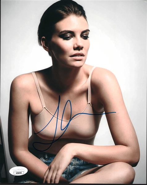 Lauren Cohan Signed 8" x 10" Photo (JSA)