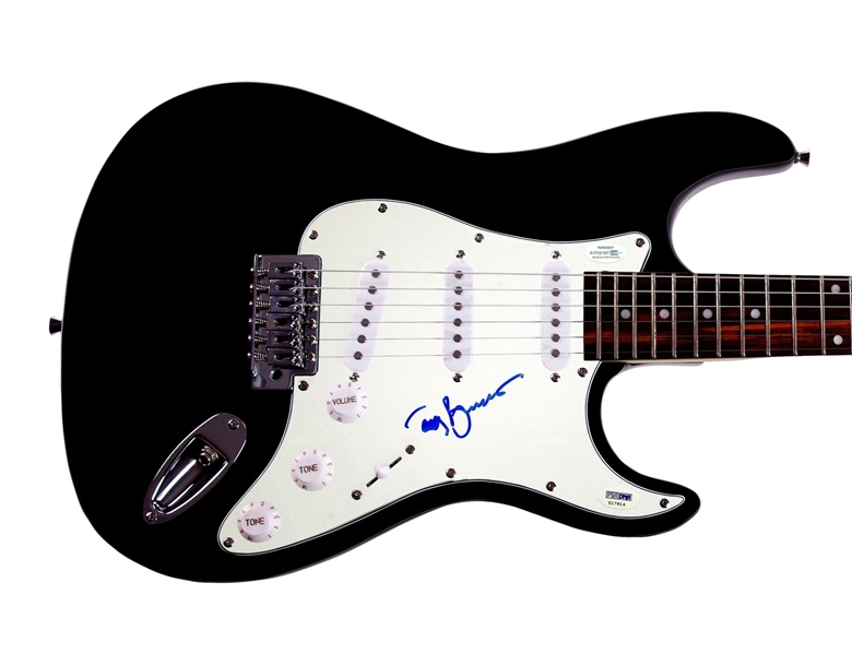 Tony Bennett Signed Electric Guitar (PSA/DNA)