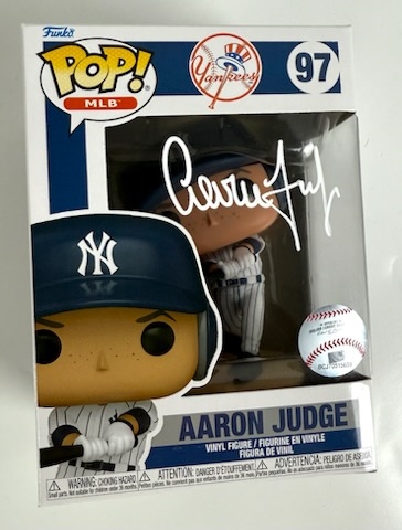 Aaron Judge Signed Yankees Funko Pop #97 (PSA/DNA)