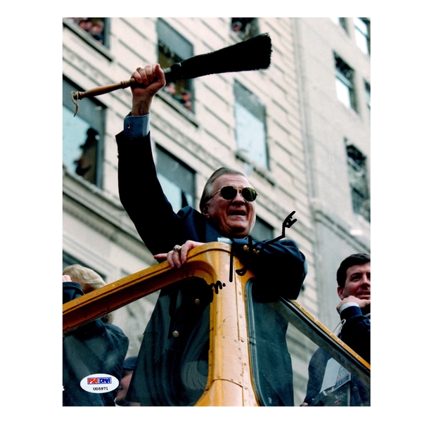 George Steinbrenner NY Yankees Signed 8" x 10" Photo of the 1998 World Series Parade in New York City (PSA/DNA)