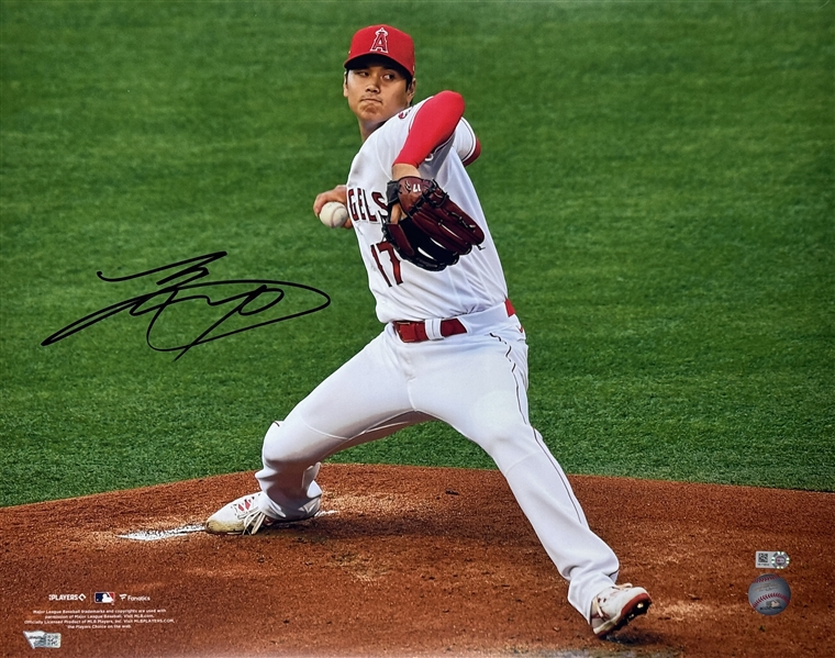 Shohei Ohtani signed 16" x 20" Photograph with Rookie Full Name Style Autograph (Fanatics & MLB)