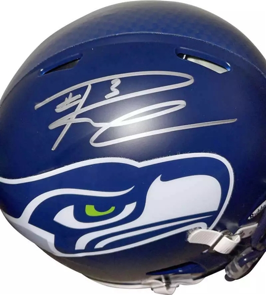 Russell Wilson Signed Full Size PROLINE Seattle Seahawks Helmet (Beckett/BAS)