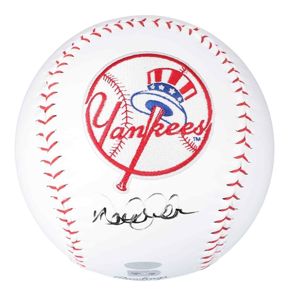 Derek Jeter Signed Oversized Yankees Baseball (Steiner)(MLB)