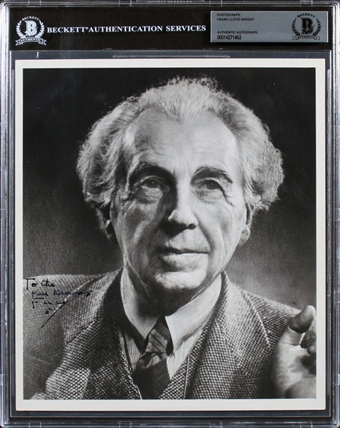 Frank Lloyd Wright RARE Signed 8" x 10" Portrait Photograph (Beckett/BAS Encapsulated)