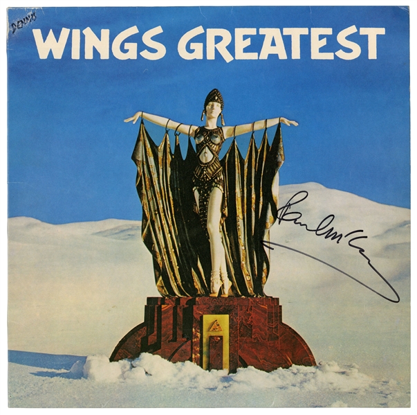 Paul McCartney Signed "Wings Greatest" Album Cover (Tracks LTD)(Beckett/BAS)