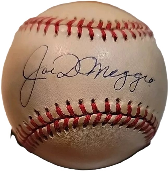 Joe DiMaggio Single Signed OAL Baseball (Yankee Clipper & Third Party Guaranteed)