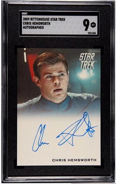 2009 Rittenhouse Star Trek Chris Hemsworth Signed Short Print Trading Card - SGC 9