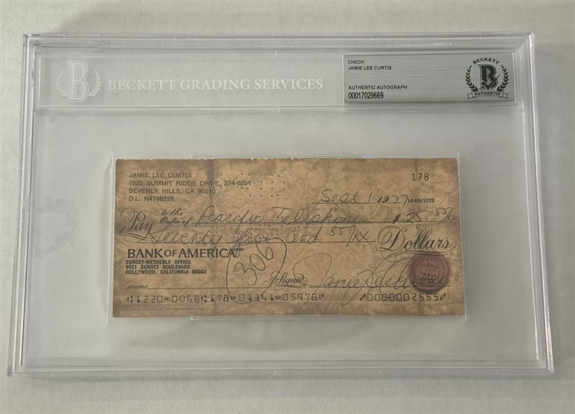 Jamie Lee Curtis Signed 1977 Personal Bank Check (Beckett/BAS Encapsulated)