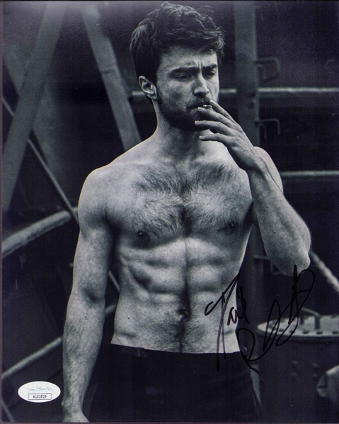 Daniel Radcliffe Signed 8" x 10" Photo (JSA)